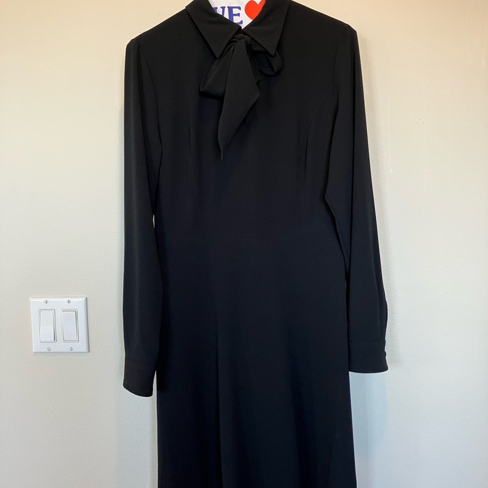 Tuesday Adams style Dress, poly crepe. tie front. Zipper back. Covered buttons